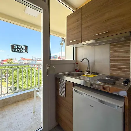 Haus Olymp アパート *